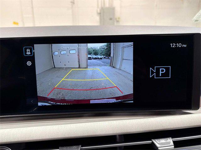 new 2025 Hyundai TUCSON Hybrid car, priced at $39,600