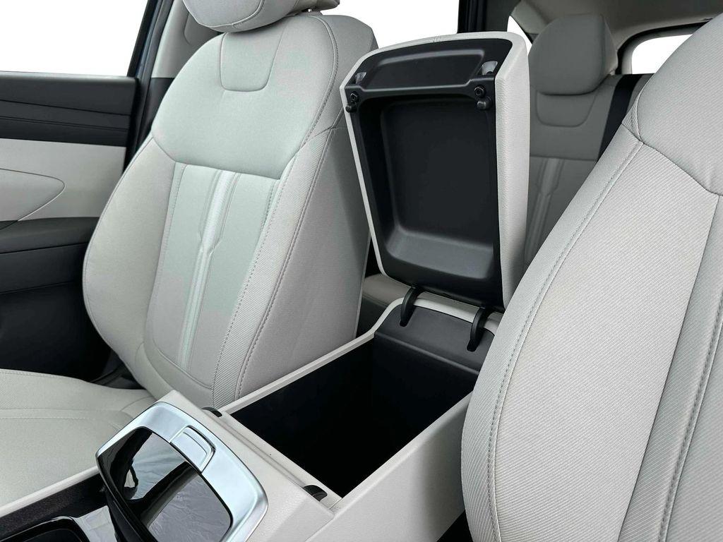 new 2025 Hyundai Tucson car, priced at $34,150