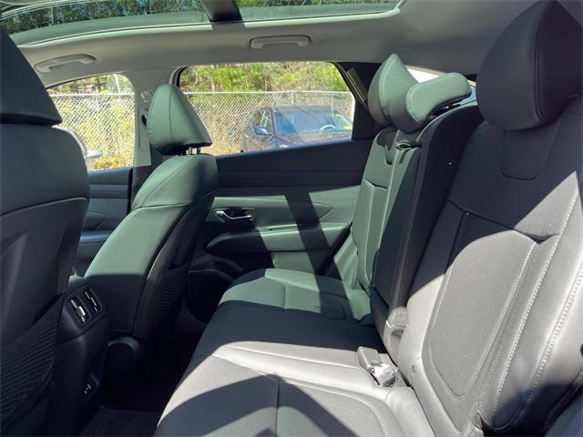 new 2025 Hyundai TUCSON Hybrid car, priced at $38,755
