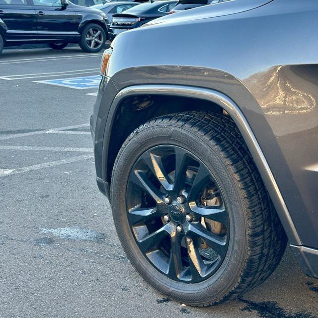 used 2019 Jeep Grand Cherokee car, priced at $22,336