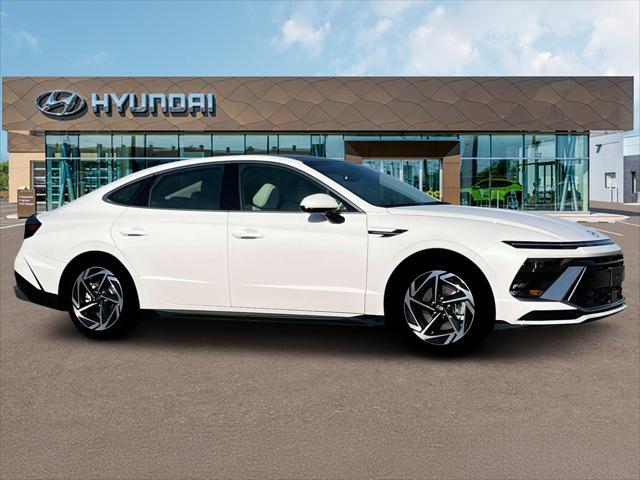 new 2025 Hyundai Sonata car, priced at $33,380