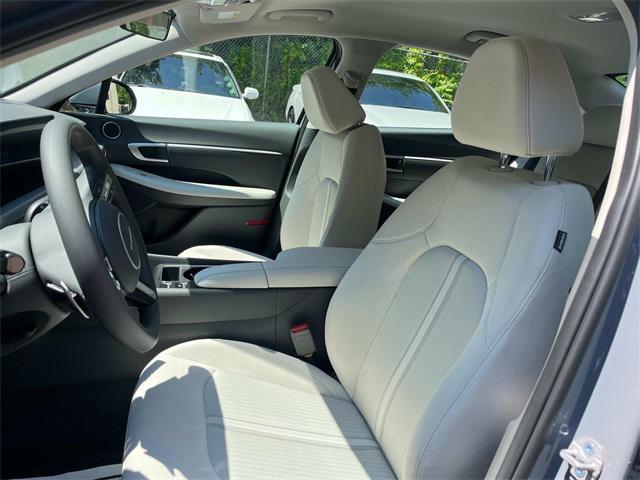 new 2025 Hyundai Sonata car, priced at $31,330