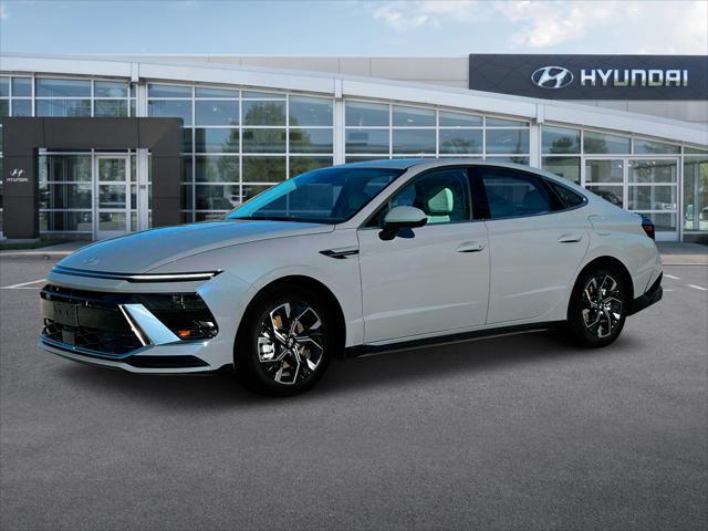 new 2025 Hyundai Sonata car, priced at $31,180