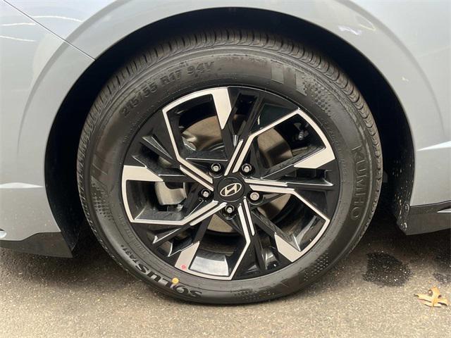 new 2025 Hyundai Sonata car, priced at $31,180