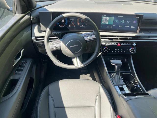 new 2025 Hyundai Tucson car, priced at $36,704