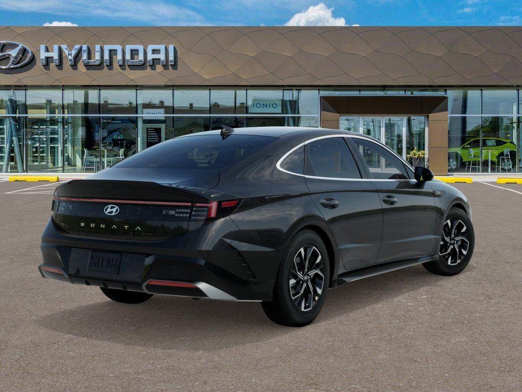 new 2025 Hyundai Sonata car, priced at $29,885