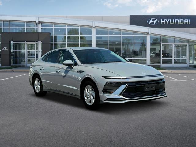 new 2025 Hyundai Sonata car, priced at $28,760