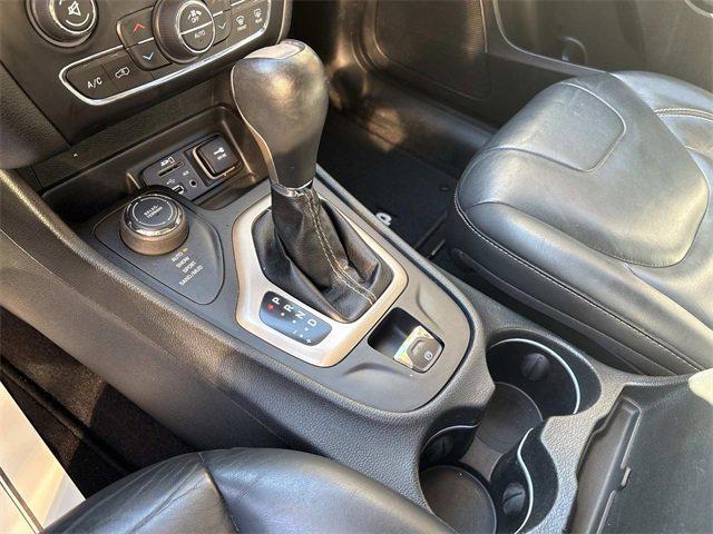 used 2015 Jeep Cherokee car, priced at $7,991