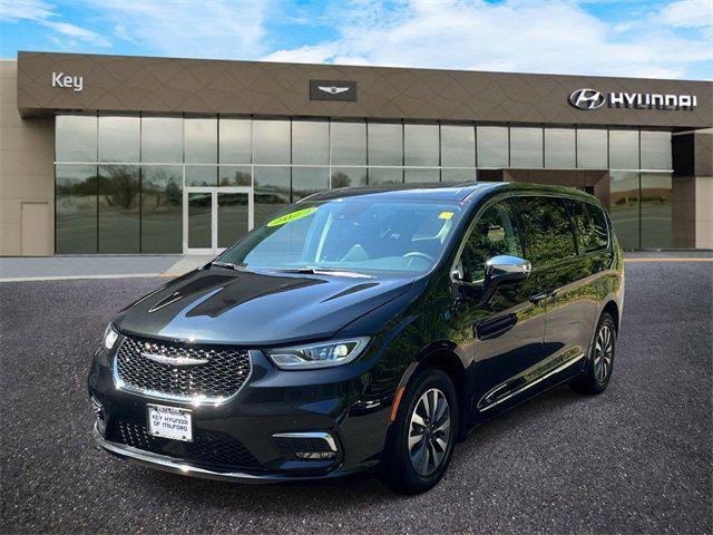 used 2023 Chrysler Pacifica Hybrid car, priced at $32,900