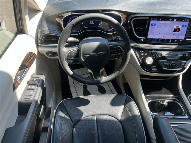 used 2023 Chrysler Pacifica Hybrid car, priced at $30,991