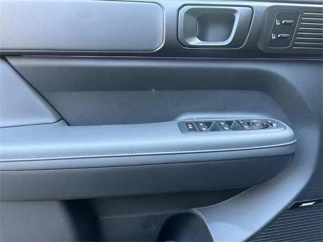 new 2025 Hyundai SANTA FE HEV car, priced at $51,984