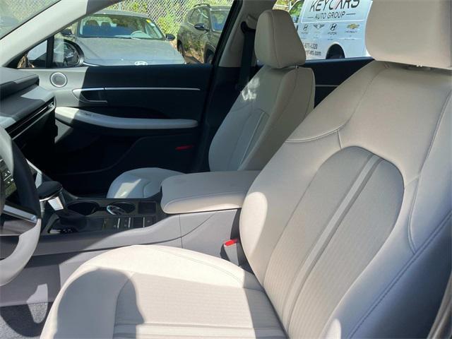 new 2025 Hyundai Sonata car, priced at $28,690