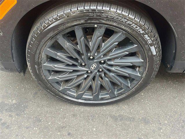 used 2025 Hyundai Santa Fe car, priced at $44,991