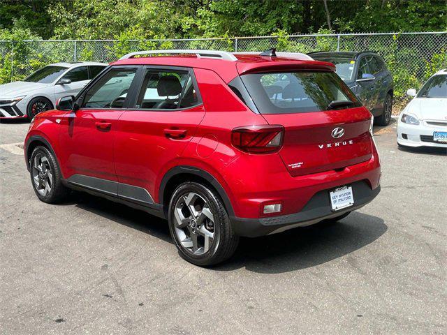 used 2022 Hyundai Venue car, priced at $20,093