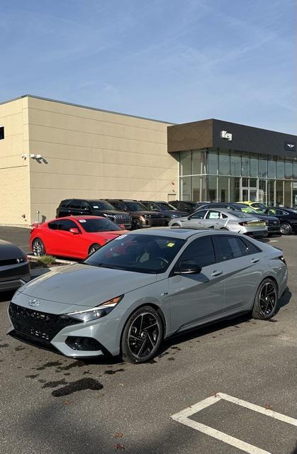 used 2022 Hyundai Elantra car, priced at $21,421