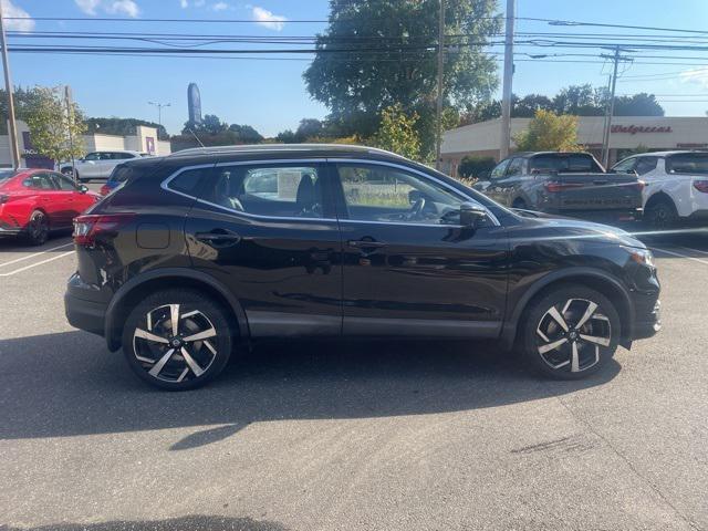 used 2020 Nissan Rogue Sport car, priced at $20,628