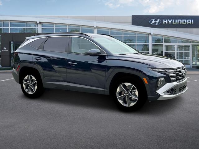 new 2025 Hyundai TUCSON Hybrid car, priced at $38,315
