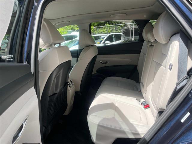 new 2025 Hyundai TUCSON Hybrid car, priced at $38,315
