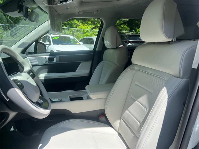 new 2025 Hyundai Santa Fe car, priced at $51,184