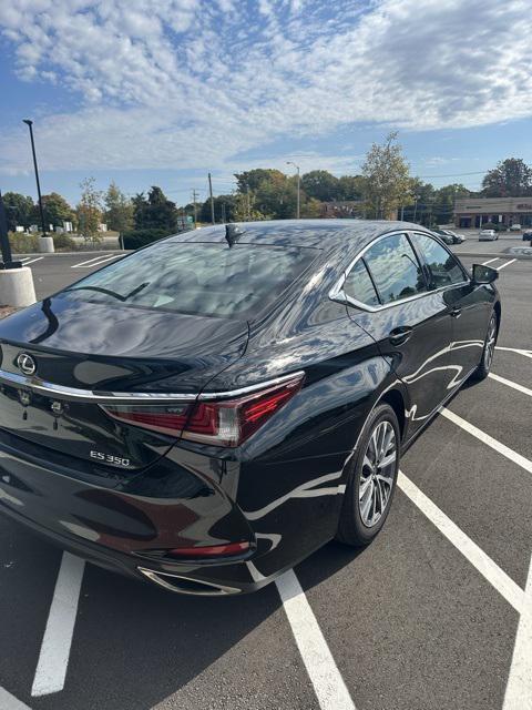 used 2022 Lexus ES 350 car, priced at $31,167