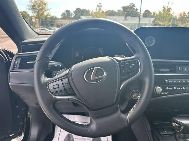 used 2022 Lexus ES 350 car, priced at $31,167