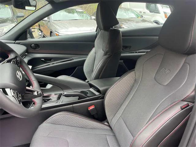new 2025 Hyundai Elantra car, priced at $30,585