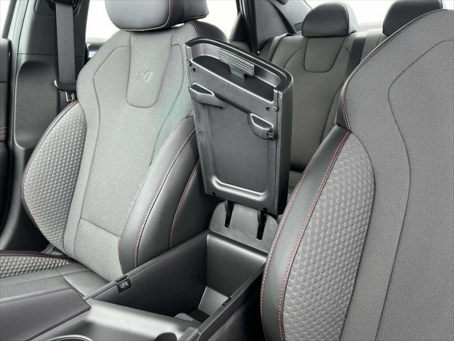new 2025 Hyundai Elantra car, priced at $30,585