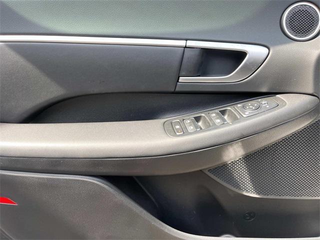 new 2024 Hyundai Sonata Hybrid car, priced at $30,299