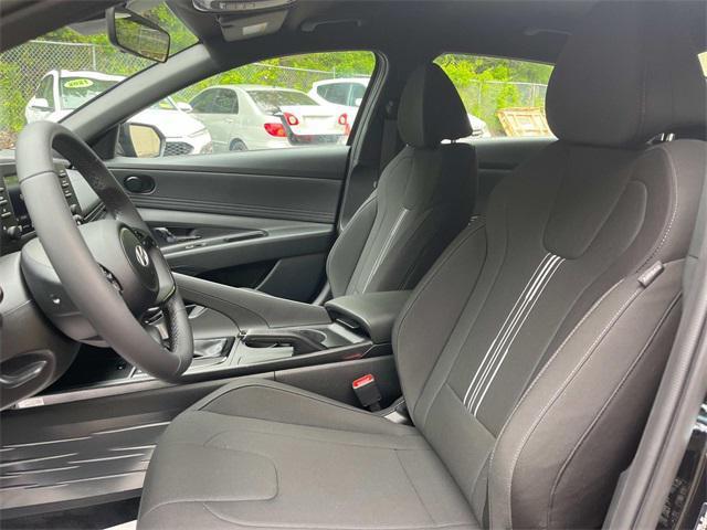new 2025 Hyundai Elantra car, priced at $25,025