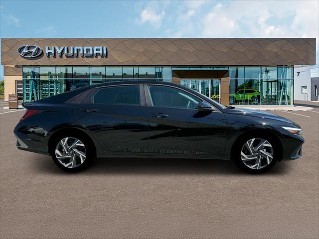 new 2025 Hyundai Elantra car, priced at $25,025