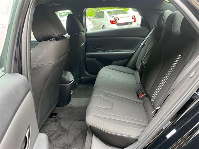 new 2025 Hyundai Elantra car, priced at $25,025