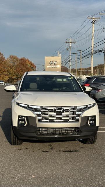 new 2024 Hyundai Santa Cruz car, priced at $31,928