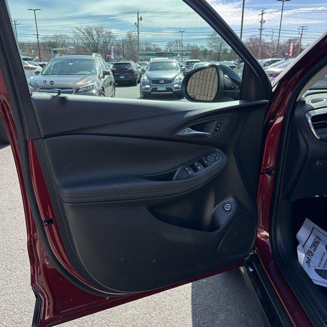 used 2025 Buick Encore GX car, priced at $32,923