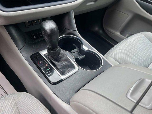 used 2019 Toyota Highlander car, priced at $21,990