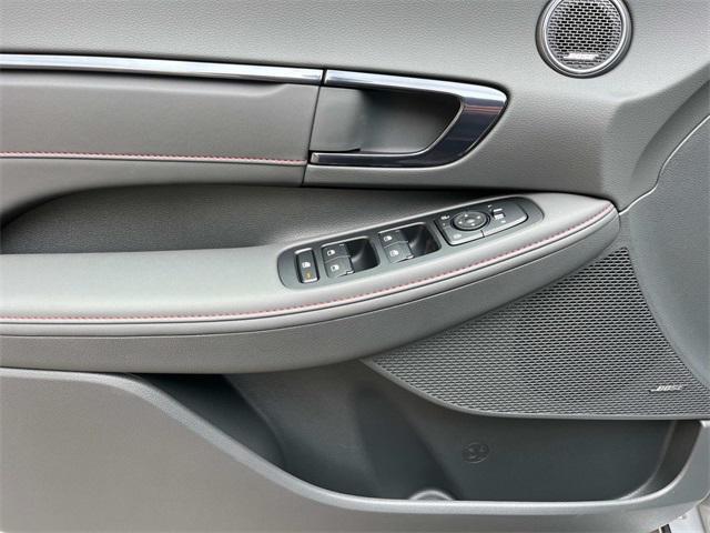 new 2025 Hyundai Sonata car, priced at $37,920