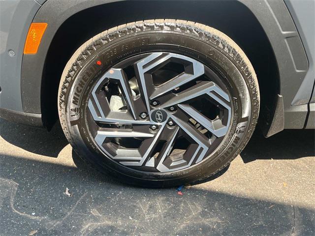 new 2025 Hyundai Tucson car, priced at $42,235