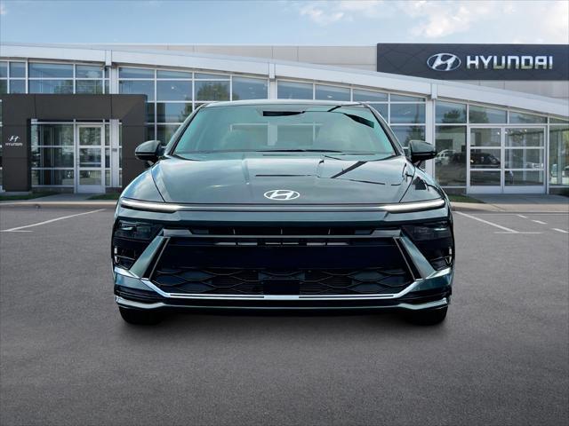 new 2024 Hyundai Sonata car, priced at $29,123