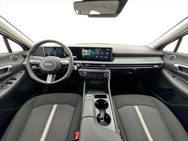 new 2024 Hyundai Sonata car, priced at $29,123