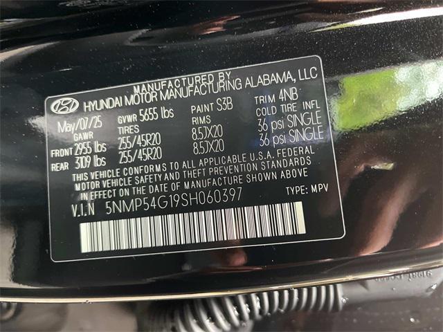 new 2025 Hyundai SANTA FE HEV car, priced at $50,275