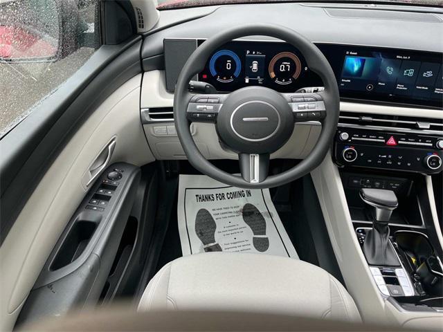 new 2025 Hyundai Tucson car, priced at $34,650