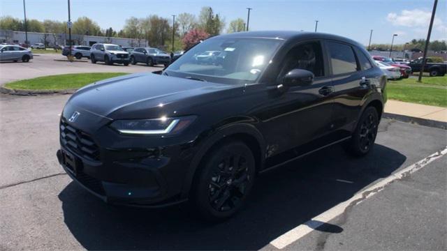 new 2025 Honda HR-V car, priced at $30,505