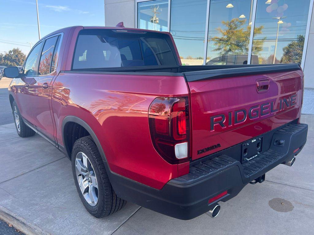 new 2025 Honda Ridgeline car, priced at $45,135