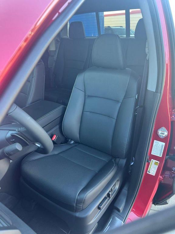 new 2025 Honda Ridgeline car, priced at $45,135