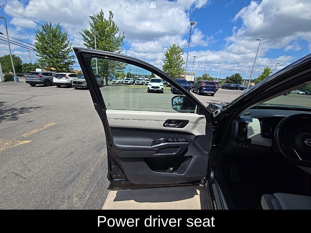 used 2023 Nissan Pathfinder car, priced at $28,937