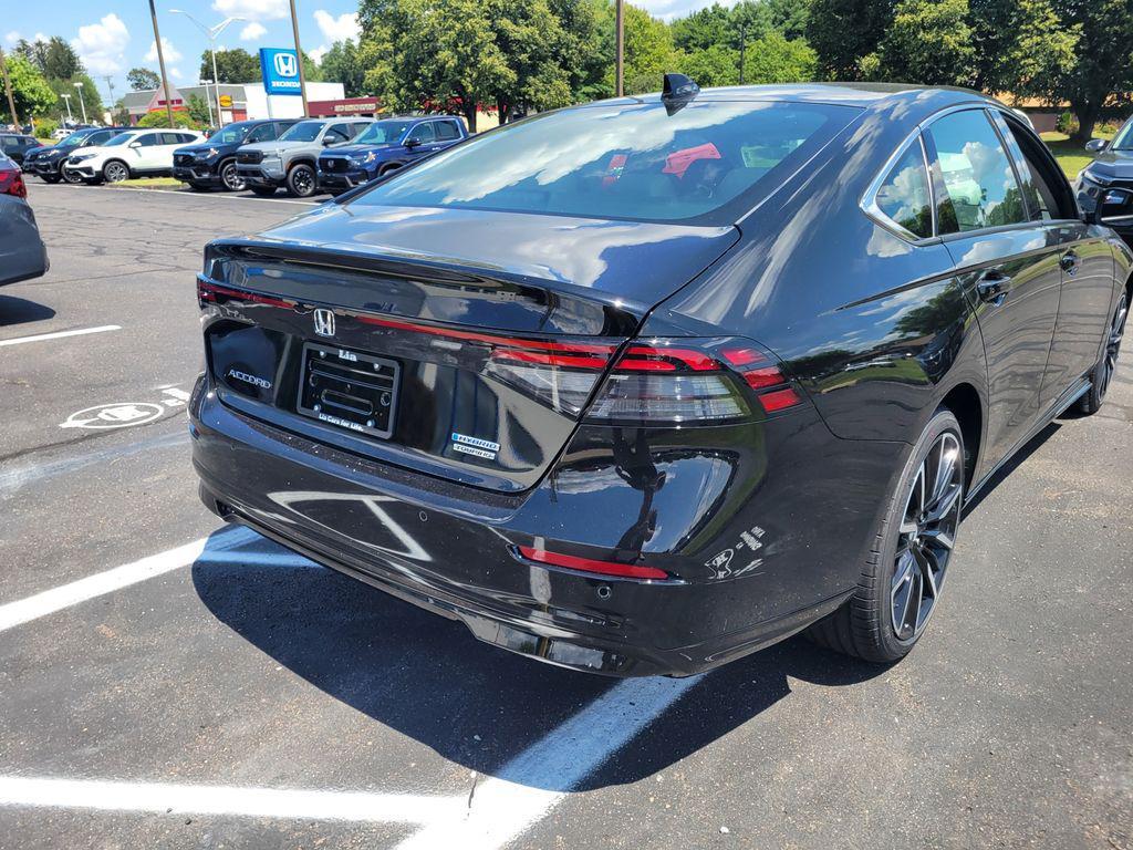 new 2025 Honda Accord Hybrid car, priced at $40,495