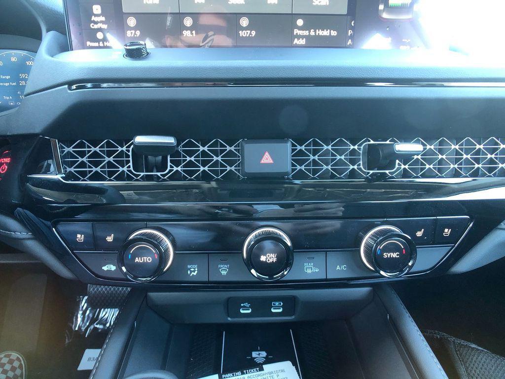 new 2025 Honda Accord Hybrid car, priced at $40,495