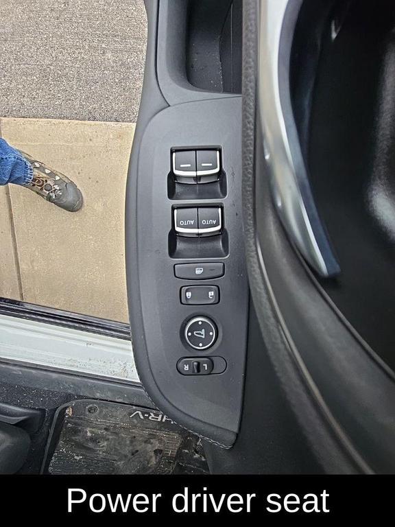 used 2023 Honda HR-V car, priced at $27,309