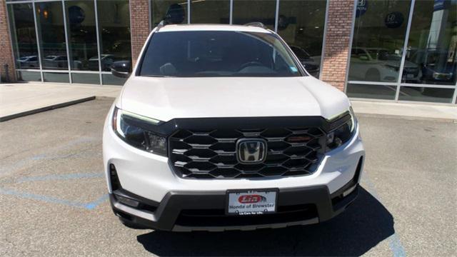 new 2025 Honda Passport car, priced at $46,850