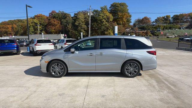 new 2025 Honda Odyssey car, priced at $48,005