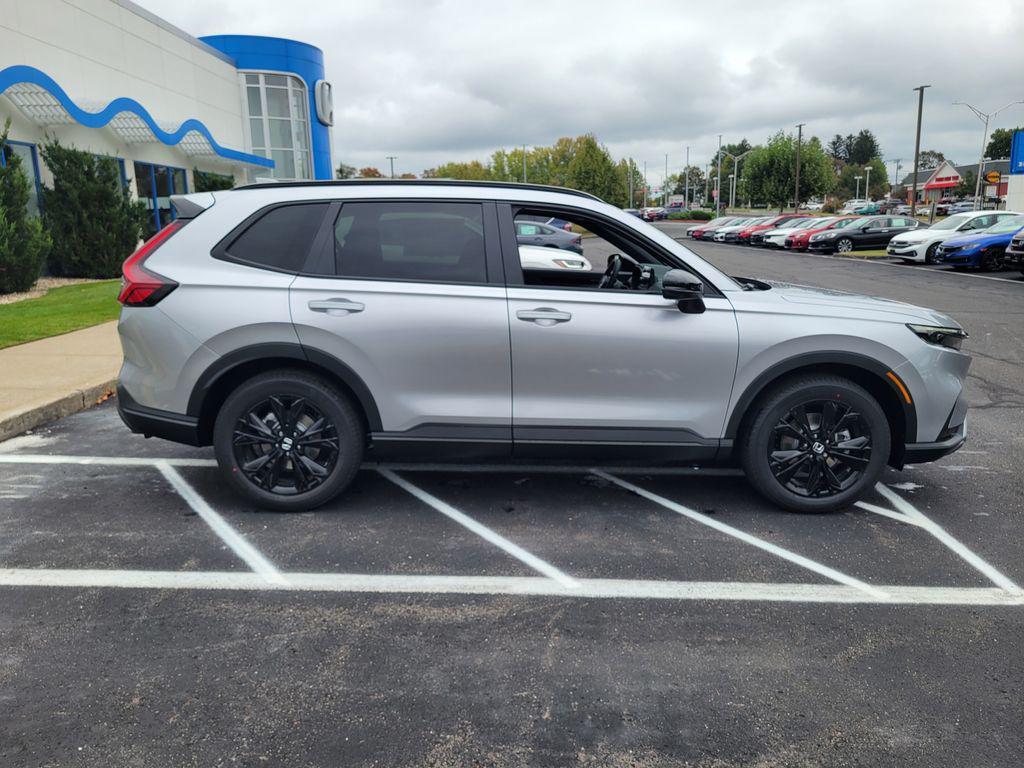 new 2026 Honda CR-V Hybrid car, priced at $43,700